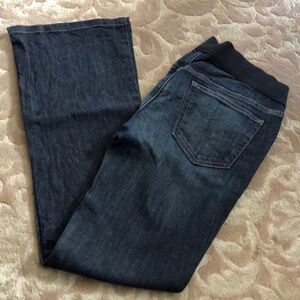 Old Navy Maternity Low-Rise Boot-Cut Jeans